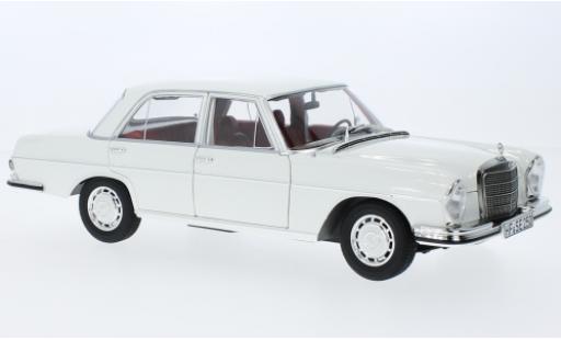 Mercedes bianca modellino in miniatura 